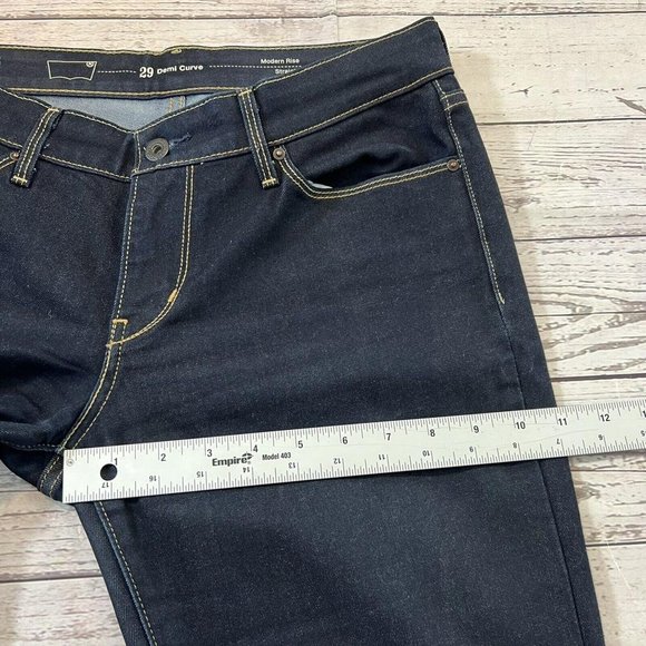 Levi's Women's Jeans Size 29 Blue Modern Rise Straight Leg Demi Curve Skinny - Picture 11 of 14